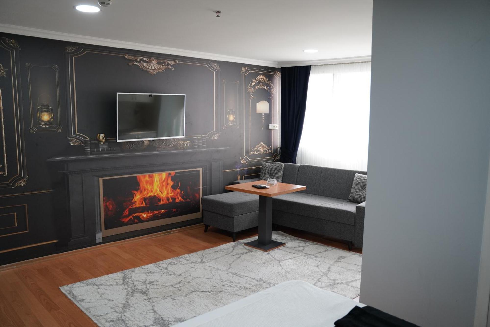 Heraldic Room Hotel — Photos 3